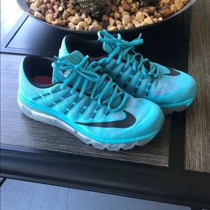 Nike AirMax 2016 pink and blue